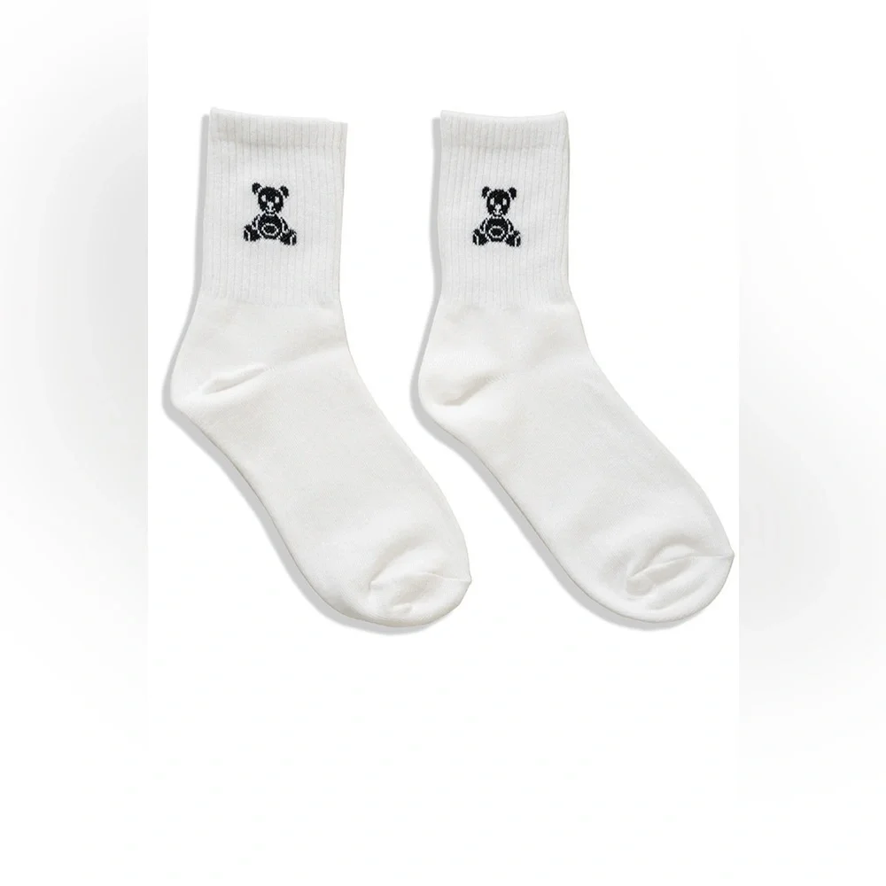 NWT Zenana White & Black Teddy Bear Crew Socks Minimal Cozy Aesthetic One Size